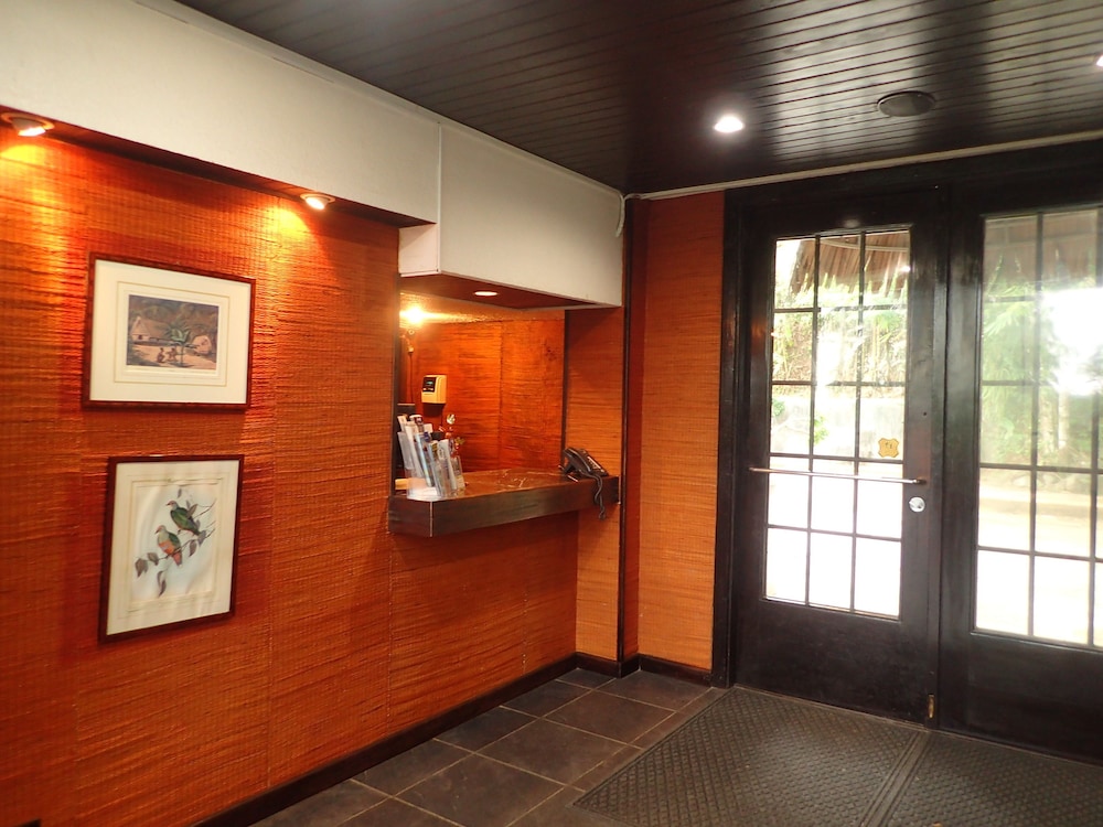 Cliffside Hotel by null