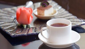 2 restaurants servant le petit déjeuner