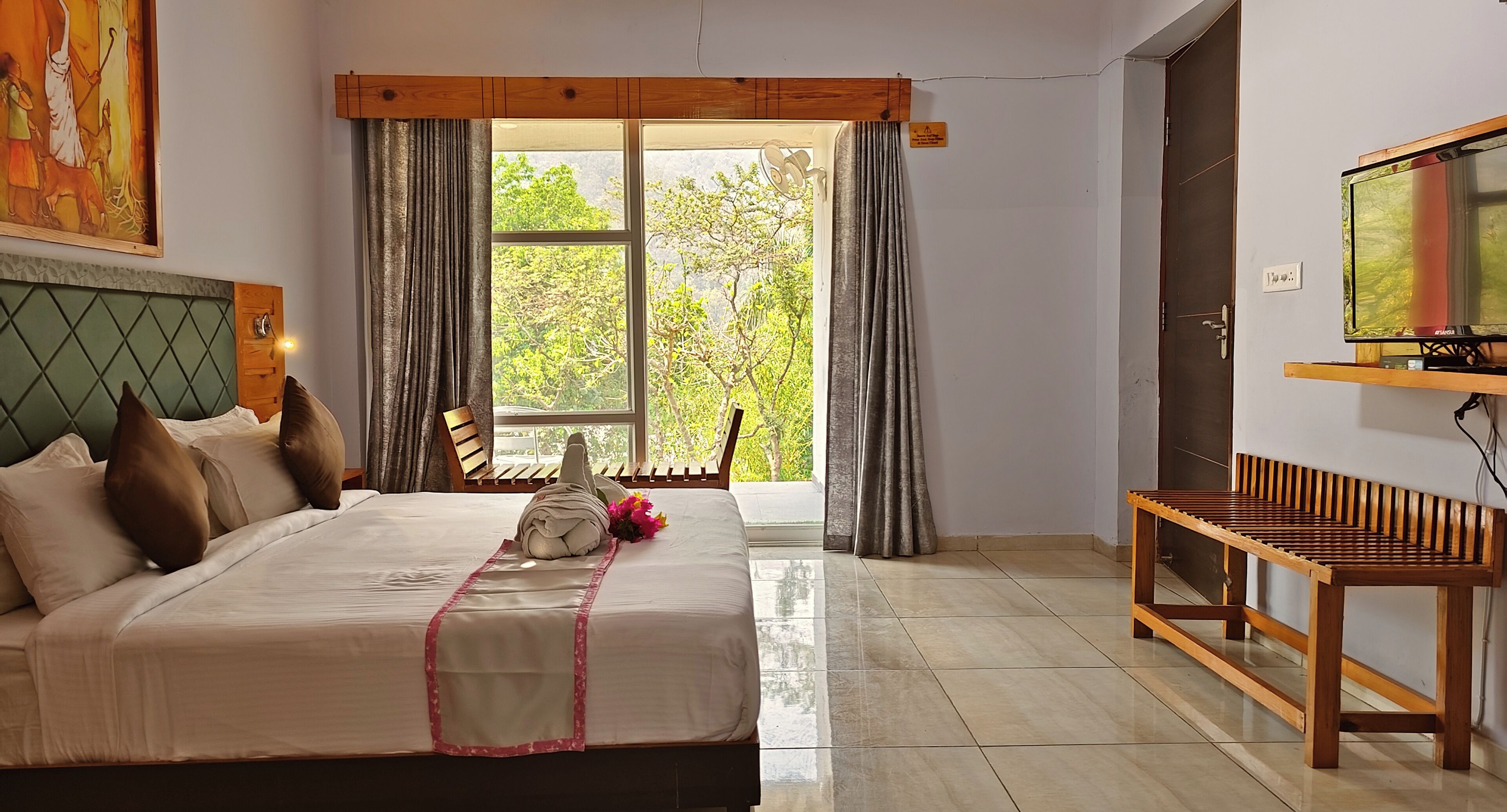 ملاءات من القطن المصري وأغطية فراش متميزة وأسرّة سليكت كومفورت وميني بار