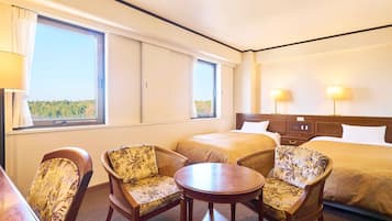 Royal Twin Room | Desk, iron/ironing board, free WiFi, bed sheets