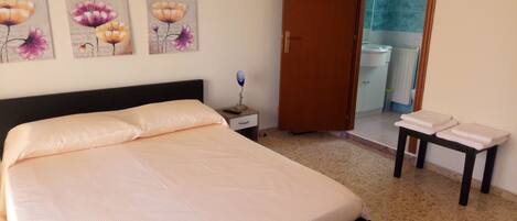 Double Room, Ensuite