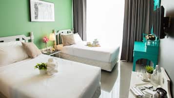 Hello | In-room safe, blackout curtains, soundproofing, free WiFi