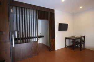 Villa with Pool View | Servicio de la habitación