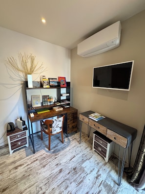 Svit Deluxe (Sud) | 1 sovrum, sÀngtillbehör av högsta kvalitet och mörklÀggningsgardiner