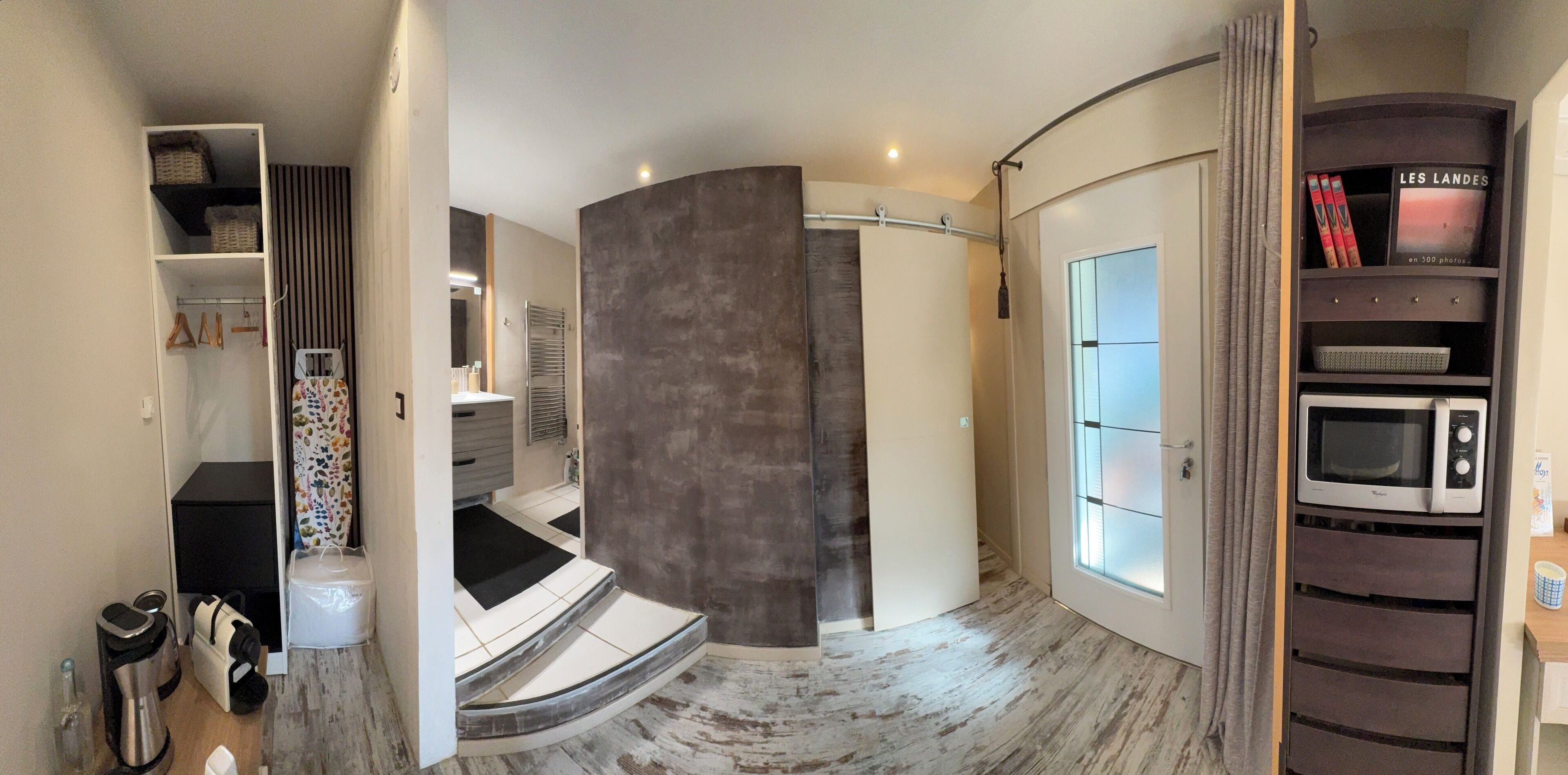 時尚套房 (Est) | 高級寢具、遮光布/窗簾、熨斗/熨衣板、免費無線上網