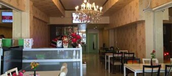Sandee Room