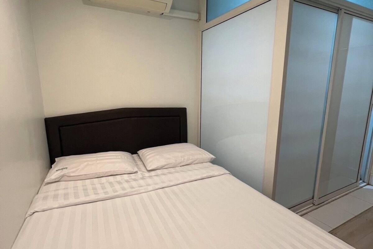 Basic-Einzelzimmer | 1 Schlafzimmer, Schreibtisch, Bügeleisen/Bügelbrett, kostenloses WLAN