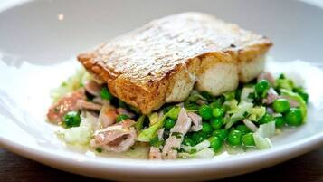 تناول الطعام