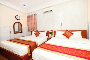 Family Room | Premium bedding, minibar, desk, laptop workspace - Hanh Phuc Hotel (Ho Chi Minh City)