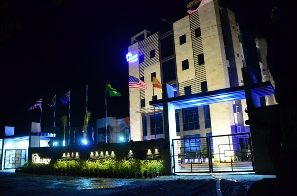 Front of property - evening/night