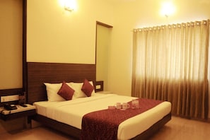 Rollaway beds, free WiFi