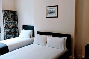 1 bedroom, iron/ironing board, free cots/infant beds, free WiFi - Metrostays - O'Connell Street 84-2 (Dublin)