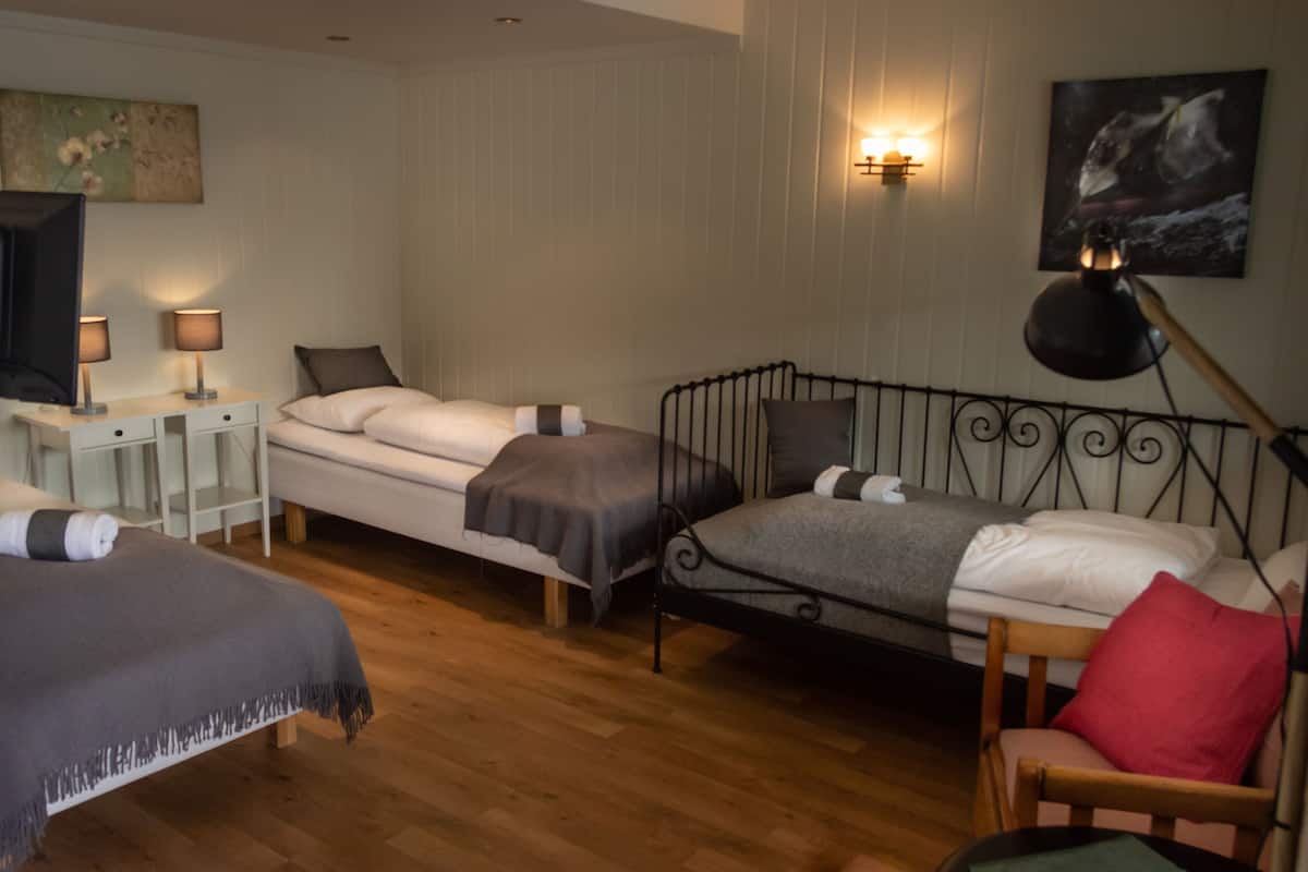 Dreibettzimmer