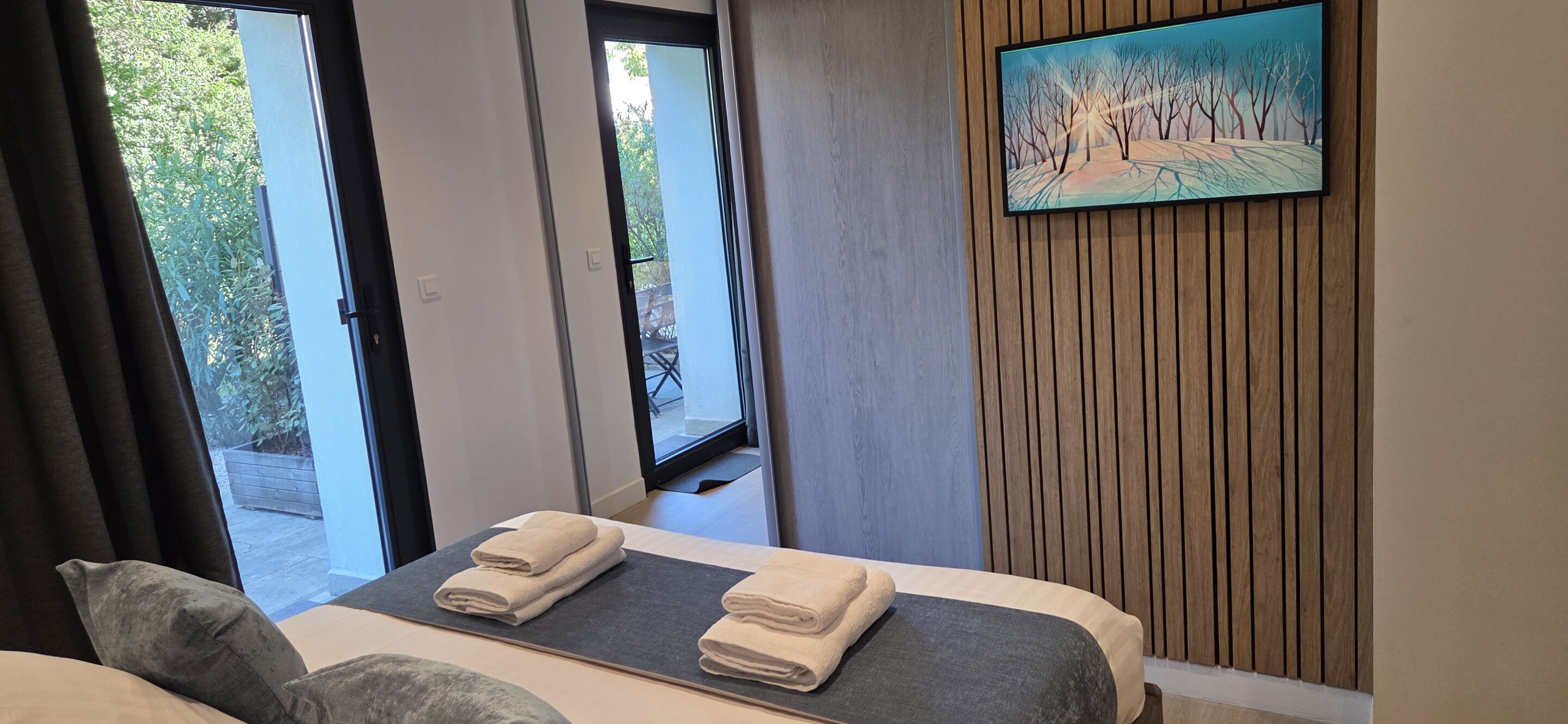 Quarto solteiro premium, suíte | 1 quarto, roupas de cama premium, cofres nos quartos