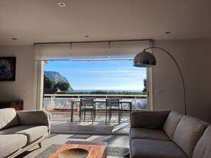Exclusive Suite, Ensuite, Sea View | Lounge - Hôtel Particulier Cassis, Parking sécurisé, Piscine chauffée (Cassis)