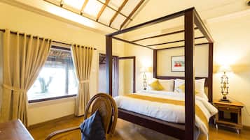 Superior Double Room, 1 Bedroom, Beach View, Sea Facing | Premium bedding, minibar, individually decorated, individually furnished