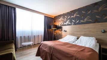 Individuelt dekorert, individuelt innredet og skrivebord