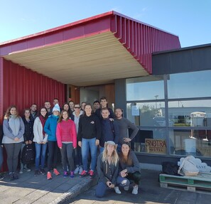 숙박 시설 입구