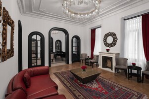 ロビー応接スペース