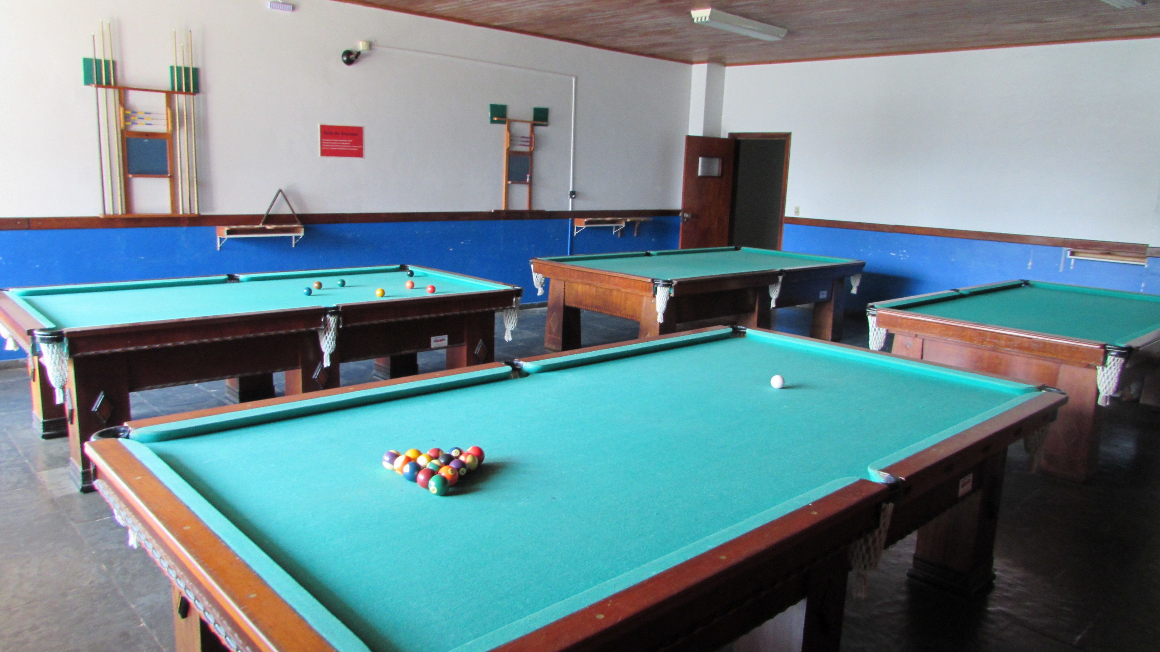 billiards