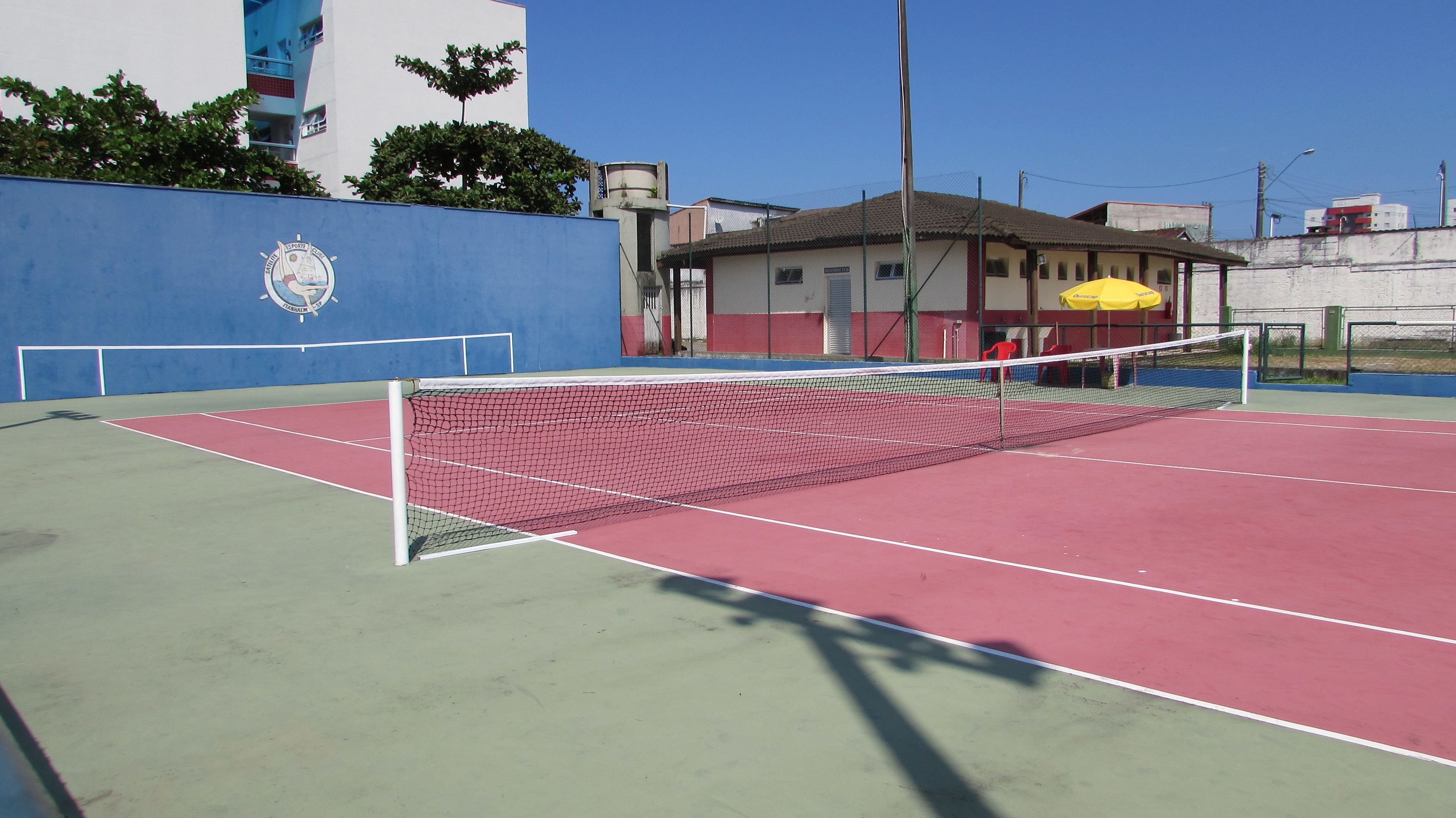 tennis court