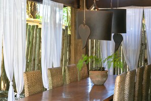 Family dining - Pousada da Cyssa (Búzios)