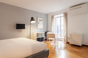 Living area - easyhomes - Spiga Suite (Milan)