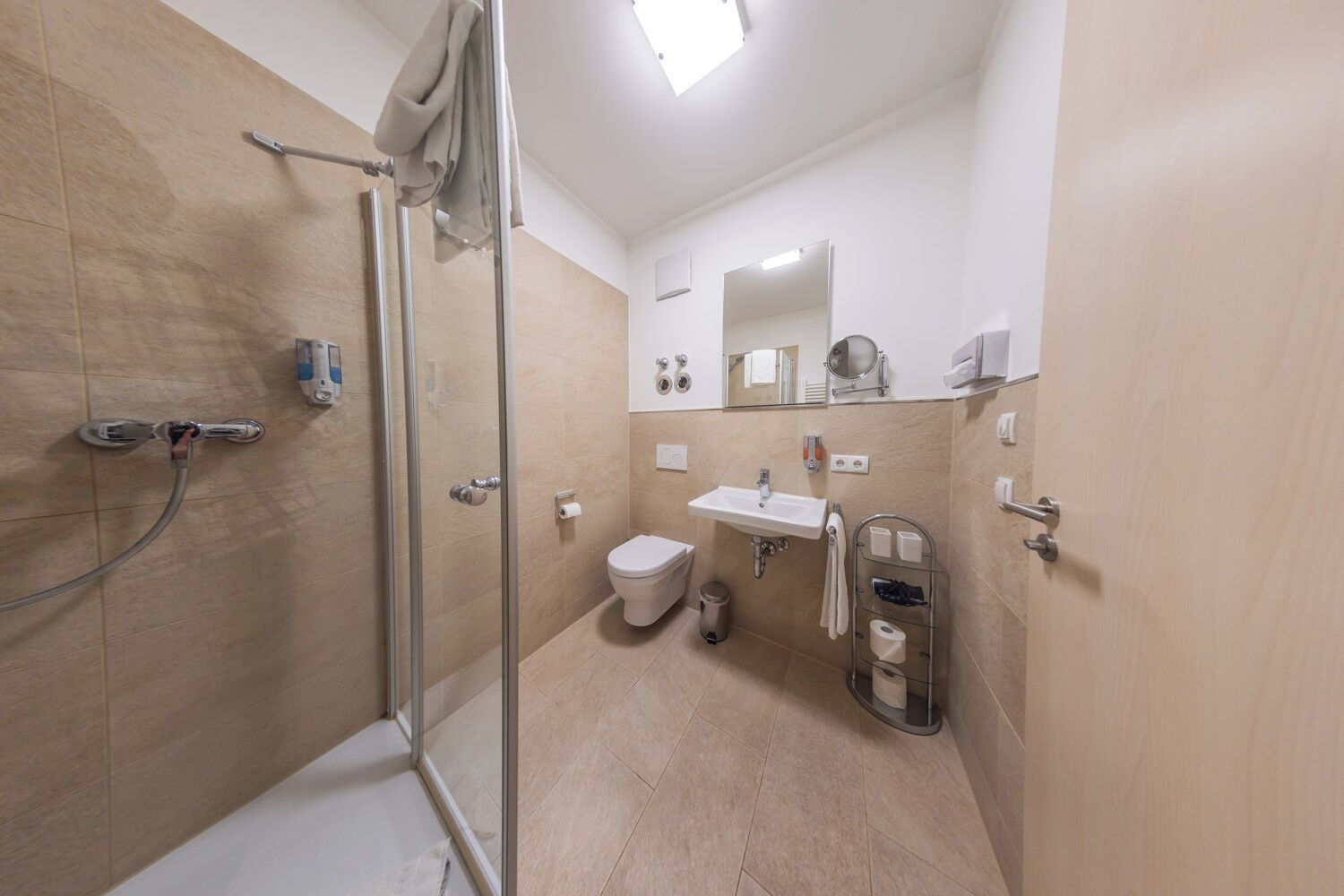 comfort double room, 1 king bed, non smoking | bathroom | shower, hair dryer, towels