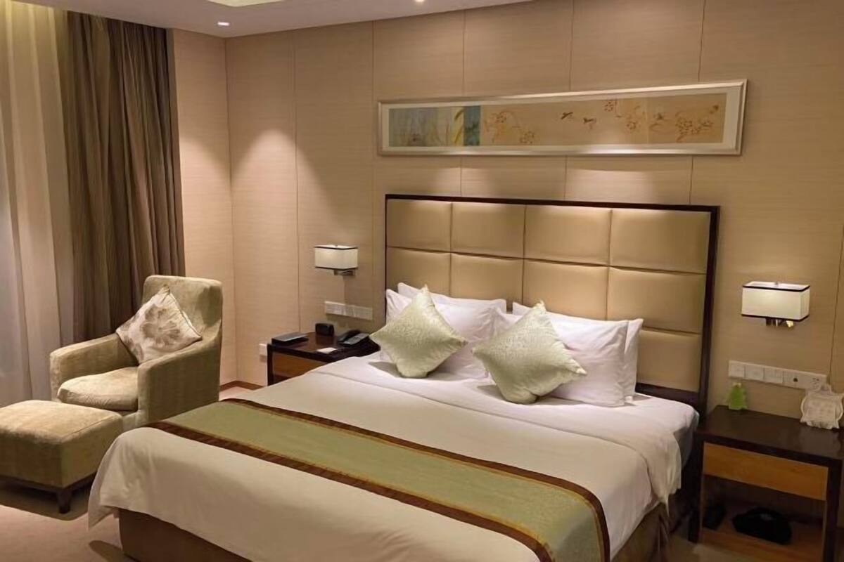 Minibar, schallisolierte Zimmer, kostenloses WLAN, Bettwäsche