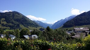 View from room - Weißes Rößl (Bruck an der Grossglocknerstrasse)