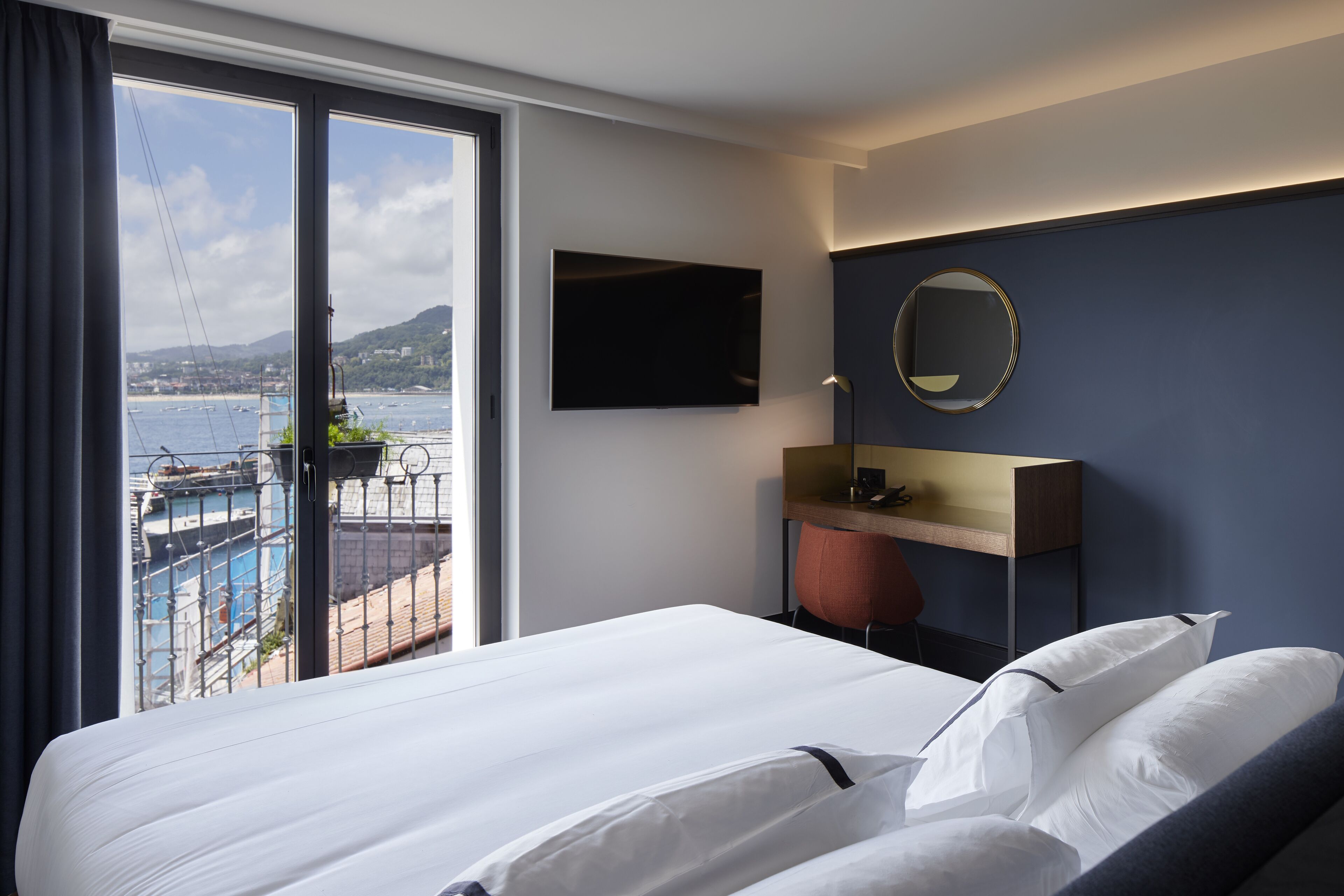deluxe double room | view from room