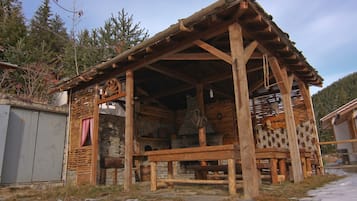 BBQ/picnic area