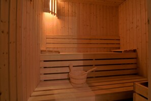 Deluxe Villa, 3 Bedrooms, Sauna and Steam Bath | Room amenity - Holiday Village Kochorite (Smolyan)