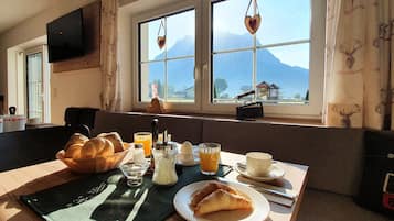 Daily buffet breakfast (EUR 10 per person)