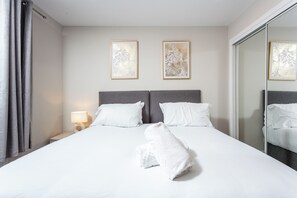1 habitación, ropa de cama de alta calidad y decoración personalizada