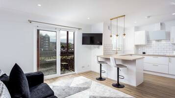 1 bedroom, premium bedding, individually decorated