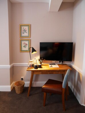 Standard Double or Twin Room, 1 Double or 2 Twin Beds | Iron/ironing board, free WiFi, bed sheets