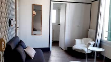 Superior Room | Premium bedding, in-room safe, individually decorated, desk