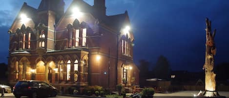 Front of property - evening/night