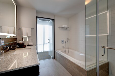 Hotel X Toronto by Library Hotel Collection - Image 33