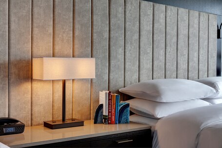 Hotel X Toronto by Library Hotel Collection - Image 107
