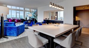 Egyptian cotton sheets, premium bedding, down duvets, pillow-top beds