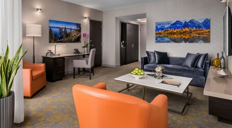 Hotel X Toronto by Library Hotel Collection - Image 40