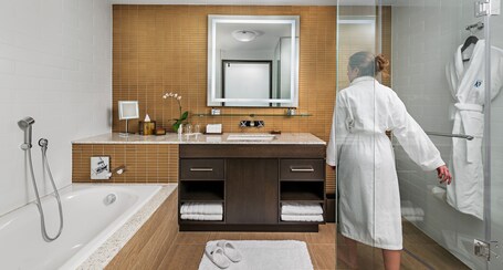 Hotel X Toronto by Library Hotel Collection - Image 90