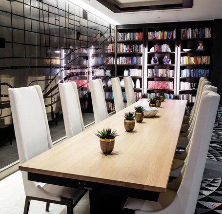 Hotel X Toronto by Library Hotel Collection - Image 30