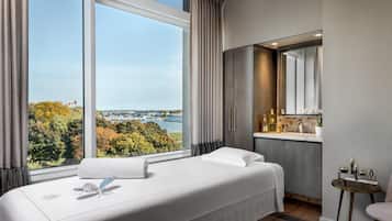 Couples treatment room(s), steam room, body treatments, aromatherapy