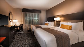 Peralatan tempat tidur premium, peti besi dalam bilik, meja