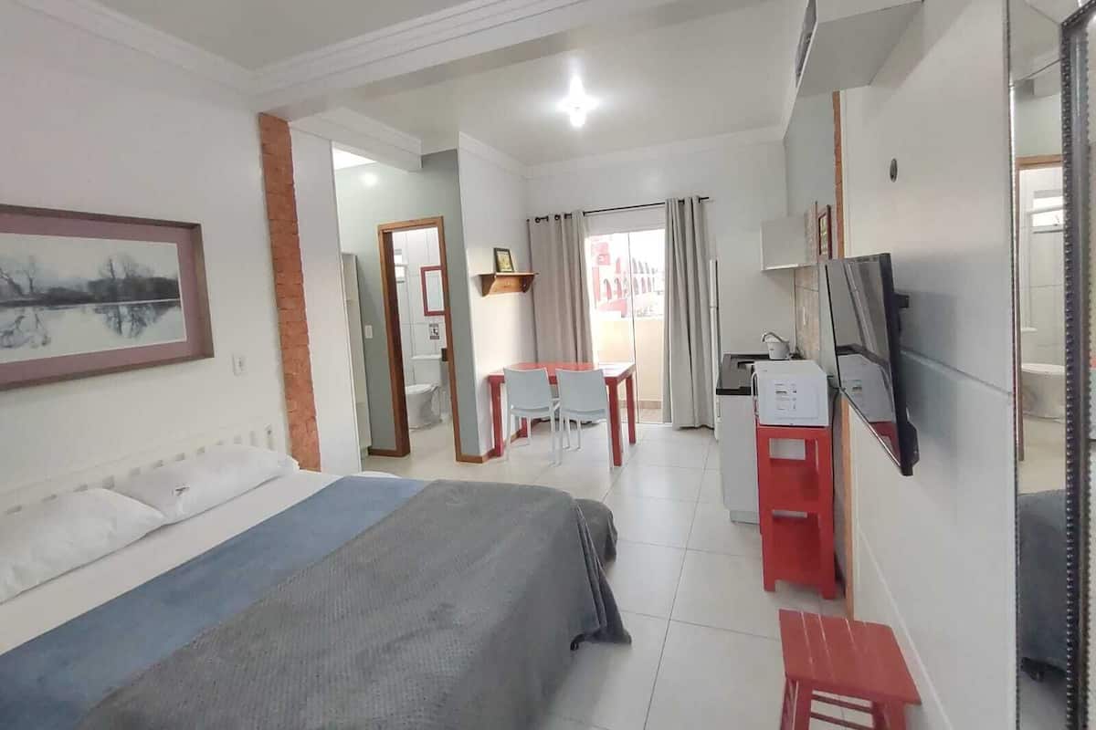 APARTAMENTO ESTUDIO Luxo #9 | Free WiFi, bed sheets