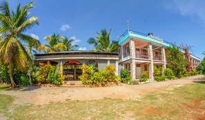 Bagian depan properti