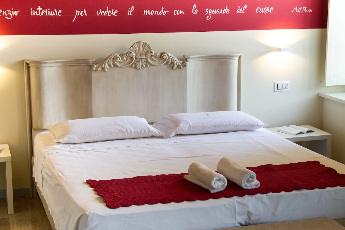 Quadruple Room, Private Bathroom | Premium bedding, memory-foam beds, minibar, in-room safe